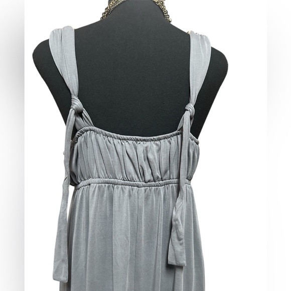 Gray Maxi Dress with adjustable straps, EUC, Size L (12-14) - Picture 5 of 6